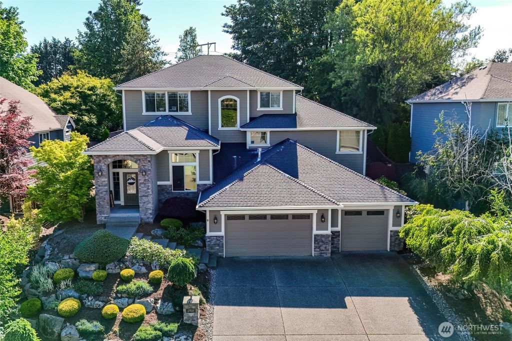 Photo of 2910 219th Avenue E, Lake Tapps, WA 98391 (MLS # 2531944)
