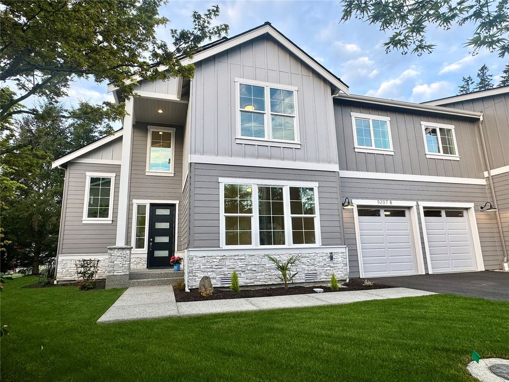 Photo of 9207 NE 175th Street #B, Bothell, WA 98011 (MLS # 2490444)