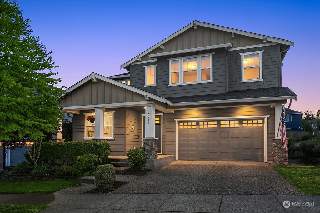Photo of 9209 Ash Avenue SE, Snoqualmie, WA 98065 (MLS # 2259875)