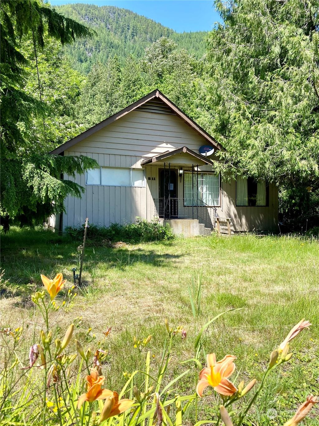 Photo of 511 Index Avenue, Index, WA 98256 (MLS # 2131593)