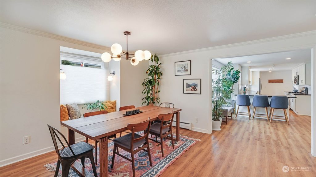 Photo of 13503 Wallingford Avenue N, Seattle, WA 98133 (MLS # 2135921)