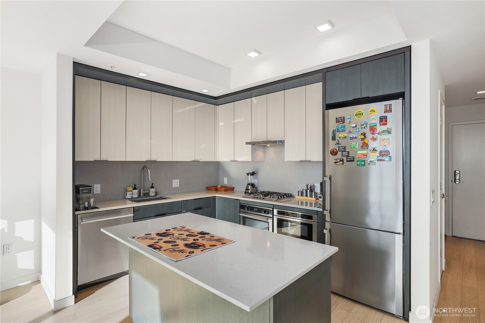 590 1st Avenue S 1005