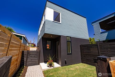 Photo of 314 NE 59th Street, Seattle, WA 98105 (MLS # 2413736)