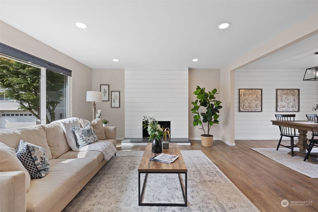Photo of 9016 NE 132nd Place, Kirkland, WA 98034 (MLS # 2164235)