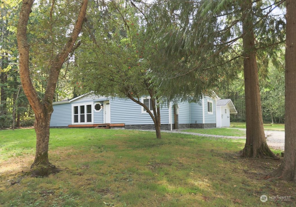 Photo of 29325 318th Avenue SE, Ravensdale, WA 98051 (MLS # 2165400)