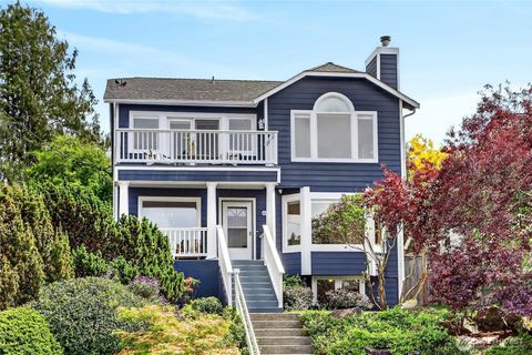 Photo of 6530 44th Avenue SW, Seattle, WA 98136 (MLS # 2519841)