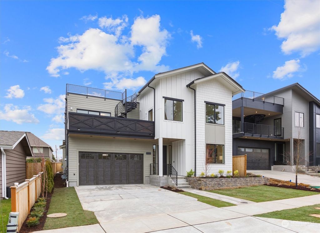 Photo of 1216 N 35th Street, Renton, WA 98056 (MLS # 2043635)