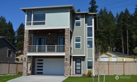 Photo of 9513 38th Street E, Edgewood, WA 98371 (MLS # 2438541)