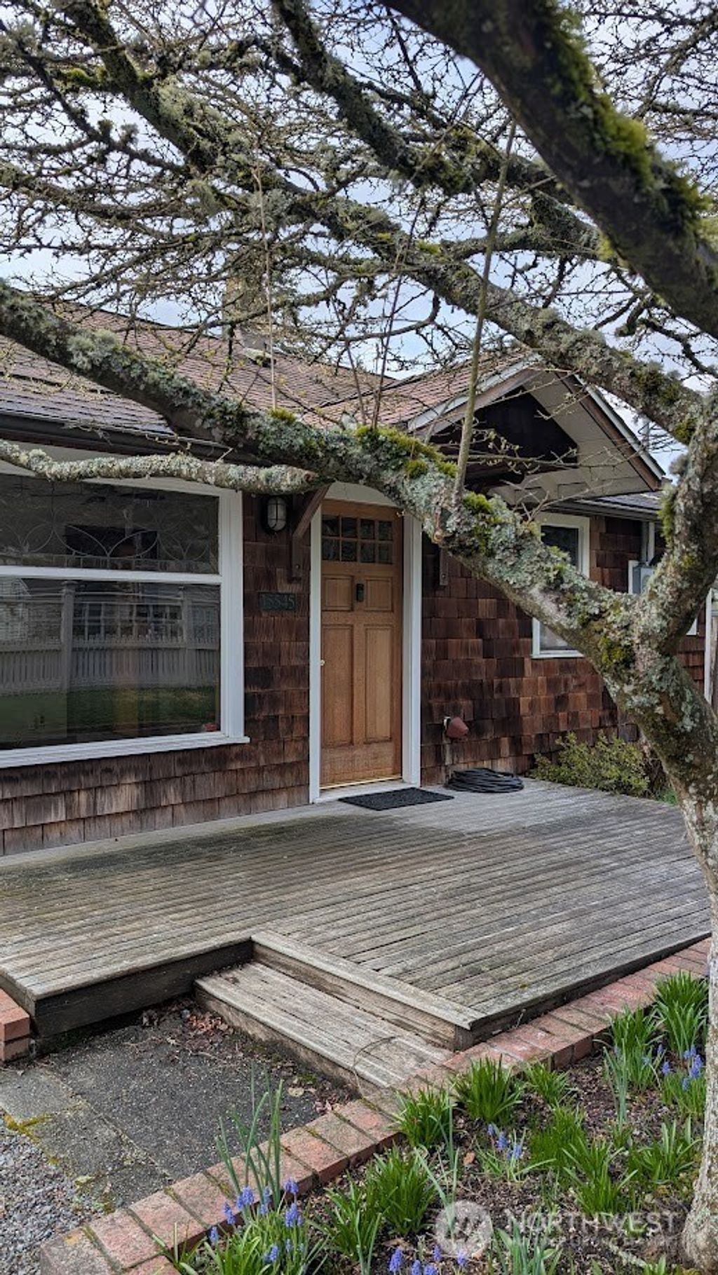Photo of 15545 Stone Avenue N, Shoreline, WA 98133 (MLS # 2352153)