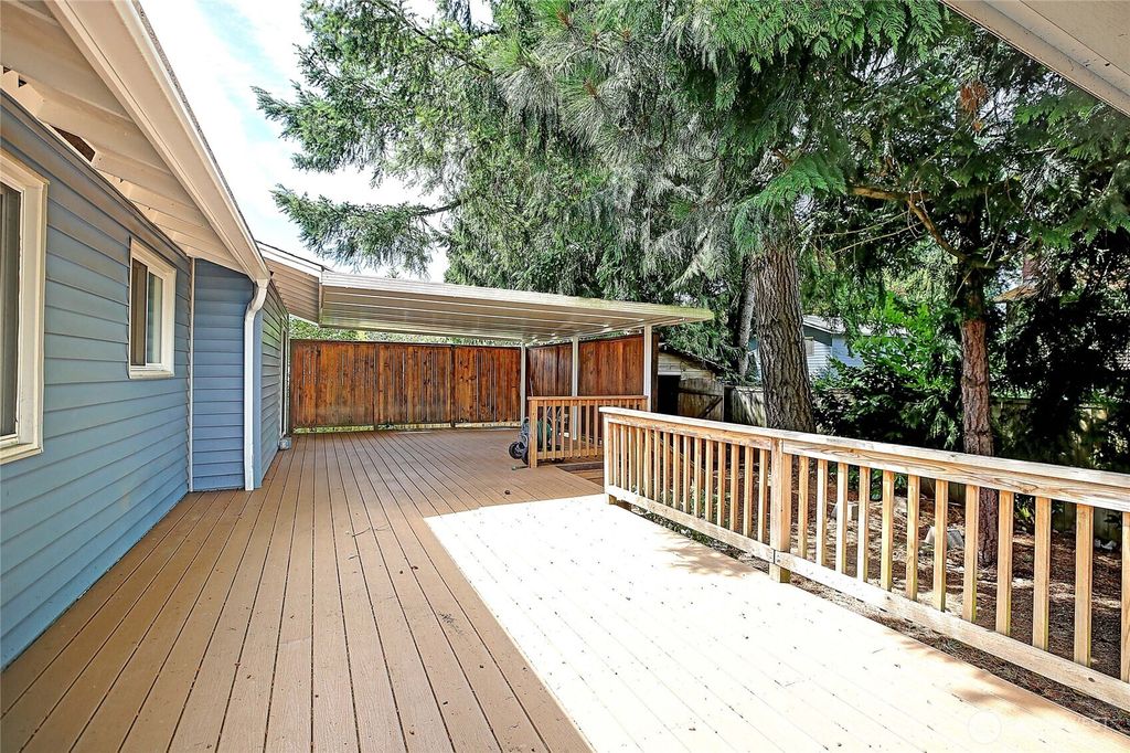 Photo of 17024 24th Avenue SE, Bothell, WA 98012 (MLS # 2407555)