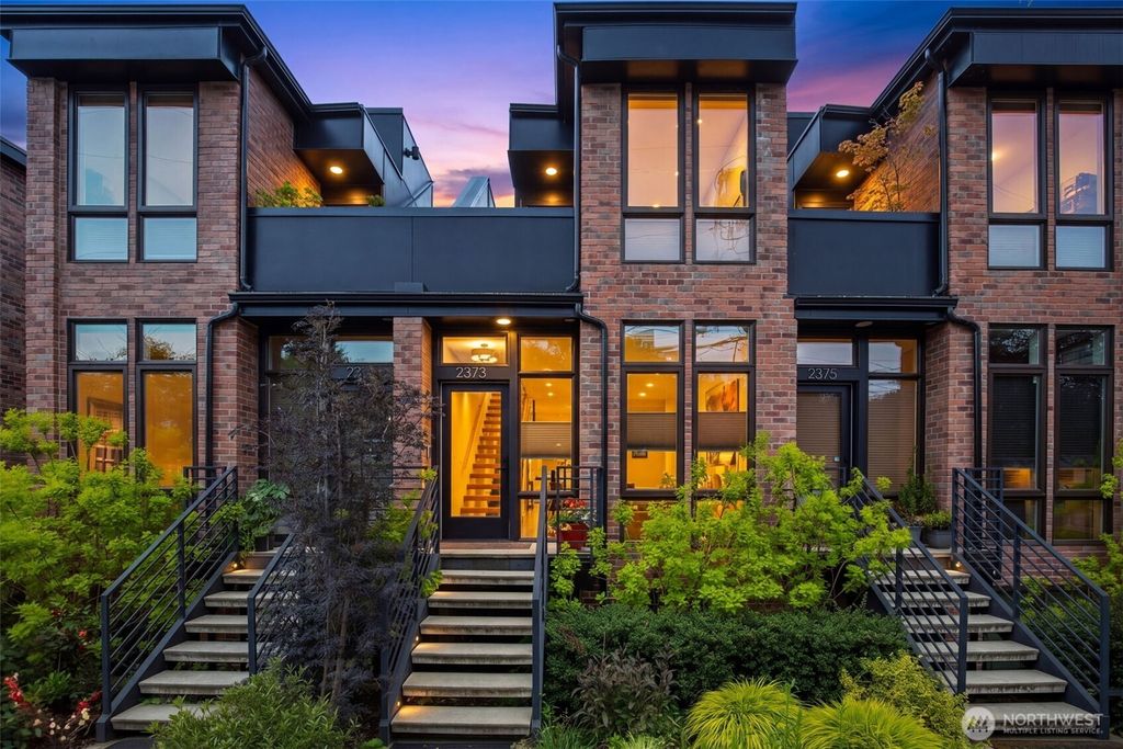 Photo of 2373 Minor Avenue E, Seattle, WA 98102 (MLS # 2514219)