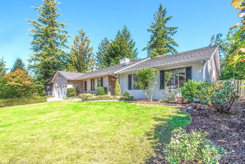 Photo of 13925 25th Avenue SE, Mill Creek, WA 98012 (MLS # 2163204)