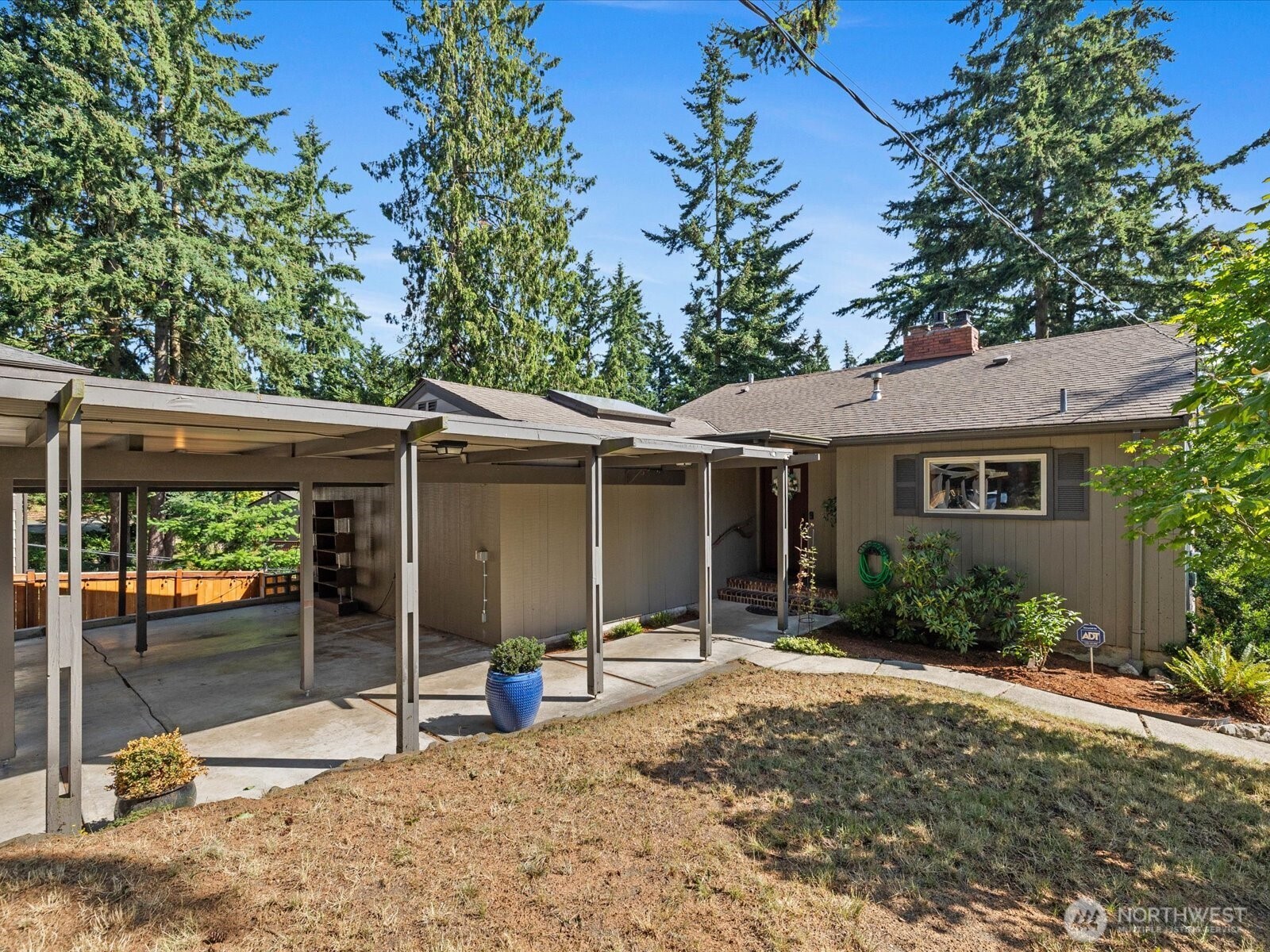 13514 3rd Avenue NE
