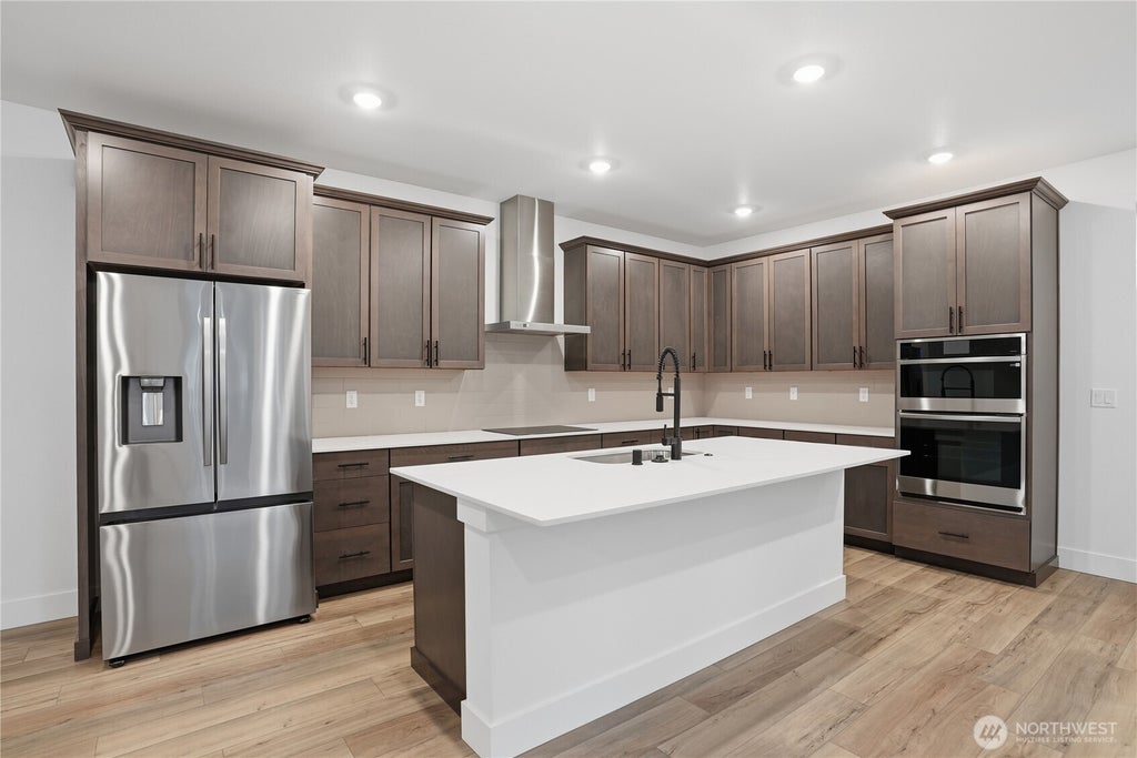 Photo of 32141 Grand Avenue SE, Black Diamond, WA 98010 (MLS # 2577809)