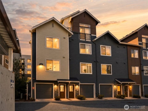 Photo of 15865 NE 14th Road, Bellevue, WA 98008 (MLS # 2541673)