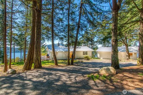Photo of 339 Highlands Drive, Orcas Island, WA 98245 (MLS # 2393080)
