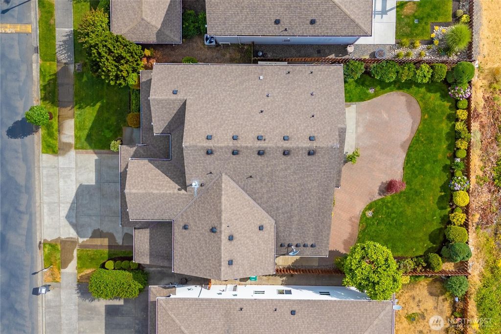 Photo of 6311 Montevista Drive SE, Auburn, WA 98092 (MLS # 2415701)