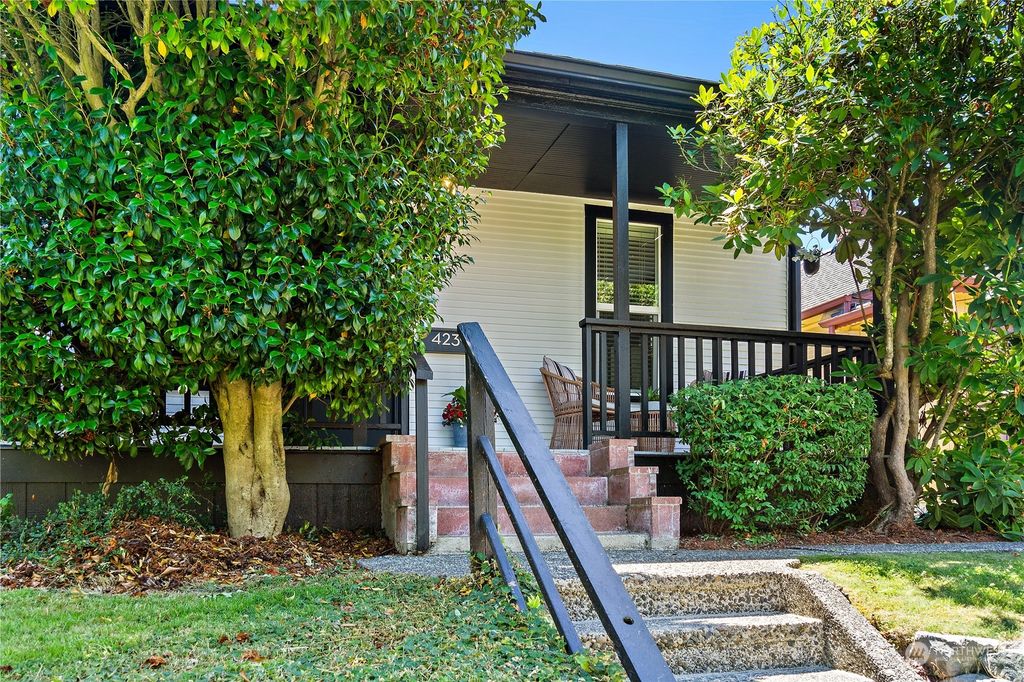 Photo of 4239 S Juneau St St, Seattle, WA 98118 (MLS # 2262846)