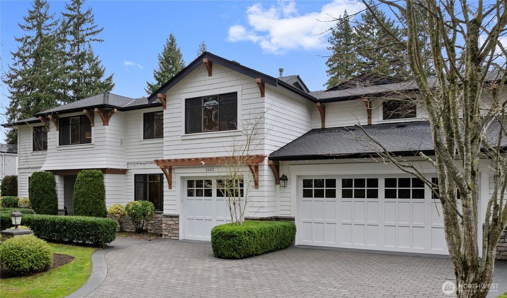 Photo of 5422 106th Avenue NE, Kirkland, WA 98033 (MLS # 2493421)