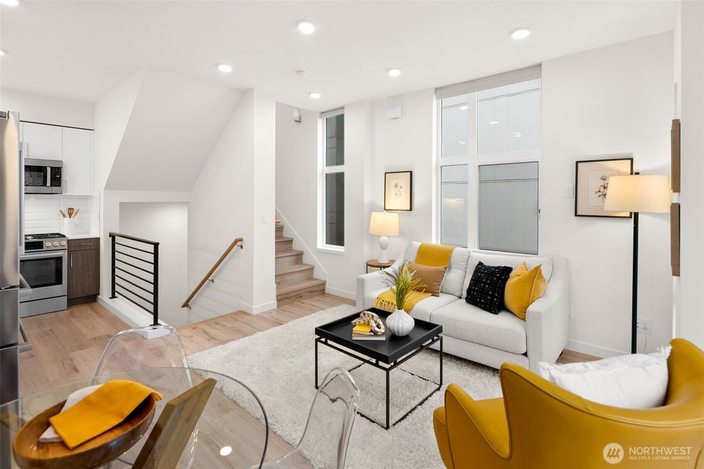 Photo of 109 22nd Avenue E #F, Seattle, WA 98112 (MLS # 2501476)