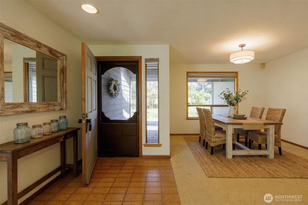 Photo of 3115 Friendly Grove Road NE, Olympia, WA 98506 (MLS # 2514930)