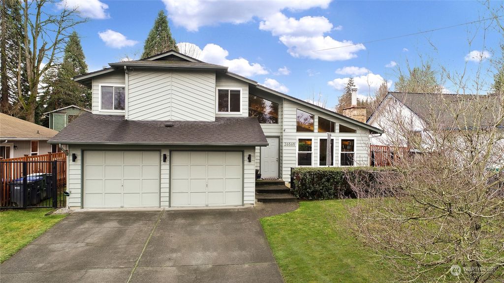 Photo of 26565 221 Place SE, Maple Valley, WA 98038 (MLS # 2026632)