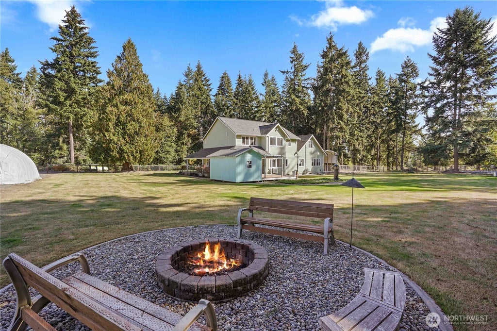 Photo of 35718 59th Avenue Ct E, Eatonville, WA 98328 (MLS # 2588570)