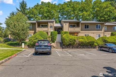 6105 N 16th Street N203 Tacoma WA 98406