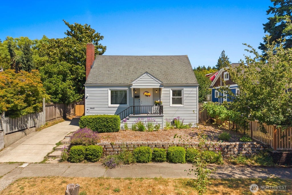 Photo of 5632 7th Avenue NW, Seattle, WA 98107 (MLS # 2580867)