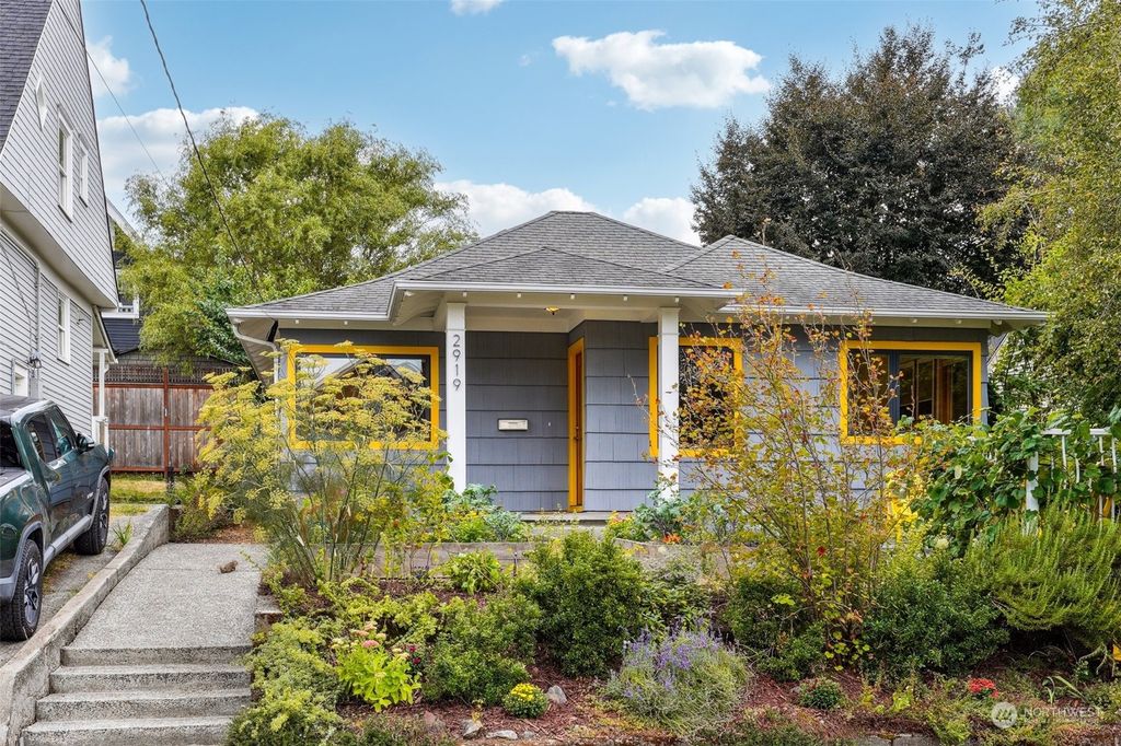 Photo of 2919 3rd Avenue N, Seattle, WA 98109 (MLS # 2281104)