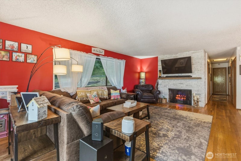 2326 Cedar Place