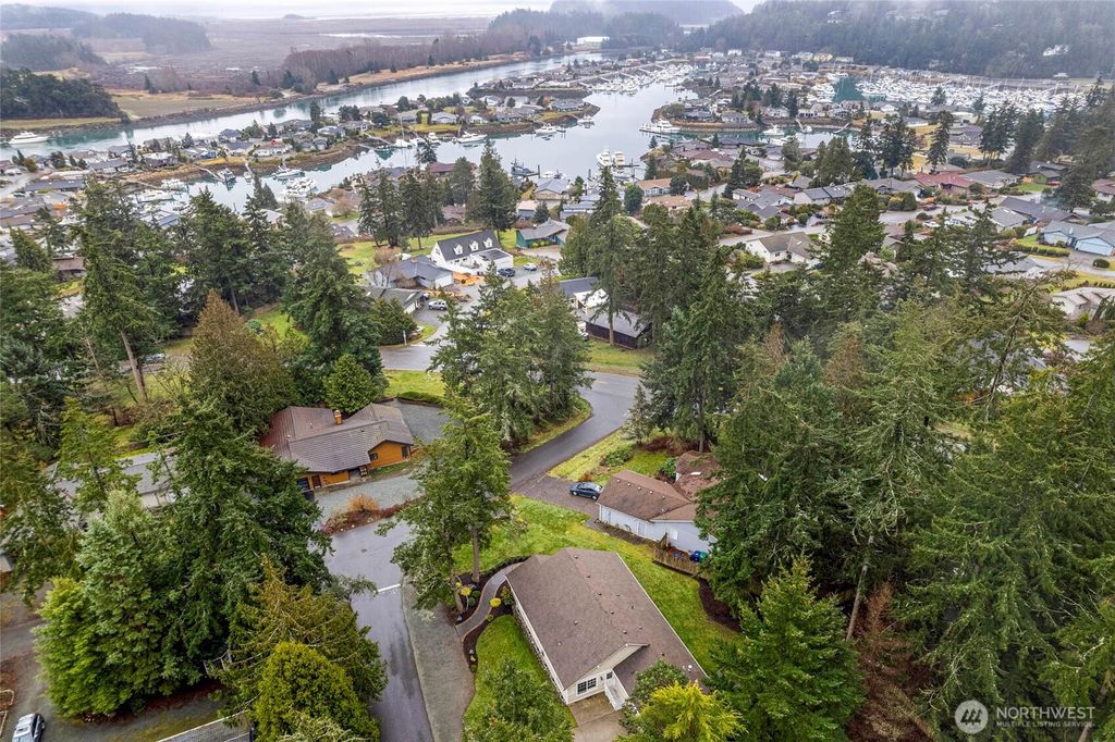 listing image 9363222835641719898