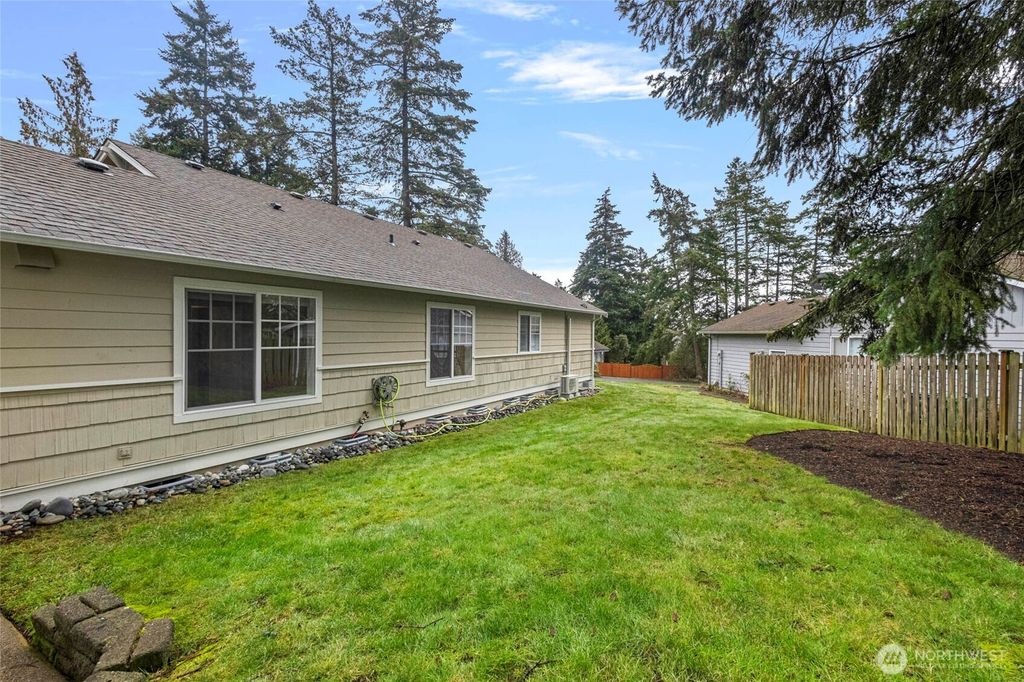 listing image 9368707612774534197