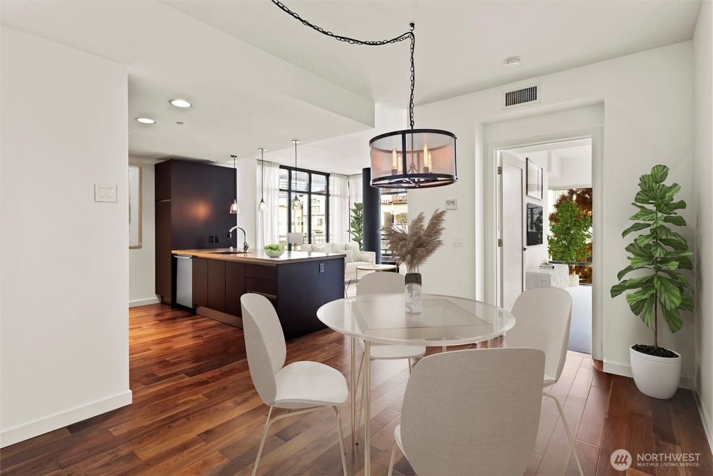 Photo of 10000 Main Street #603, Bellevue, WA 98004 (MLS # 2509726)