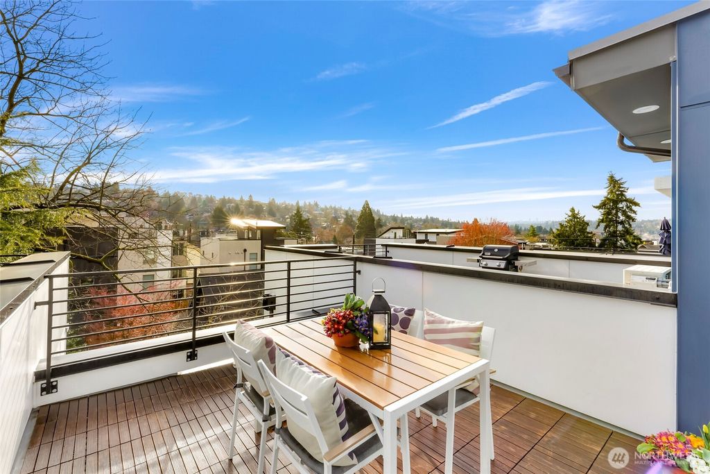 Photo of 832 NW 54th Street #F, Seattle, WA 98107 (MLS # 2342545)