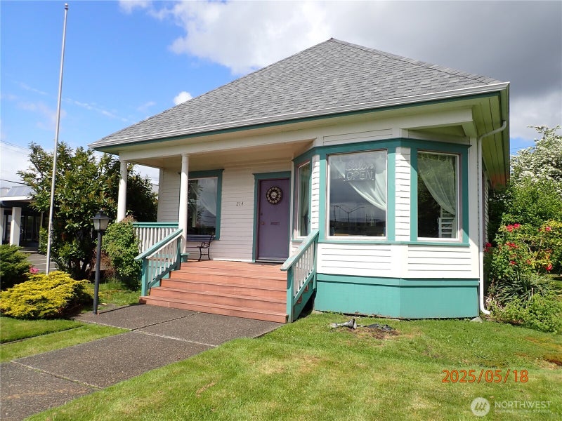 214 W 1st Street