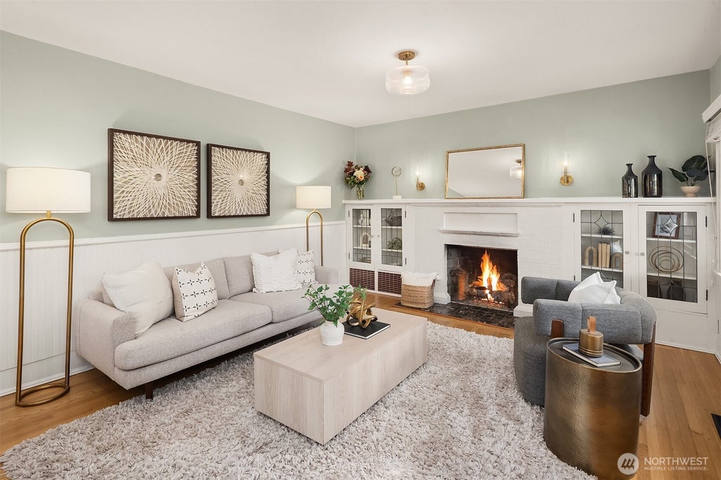 Photo of 6738 26th Avenue NW, Seattle, WA 98117 (MLS # 2590360)