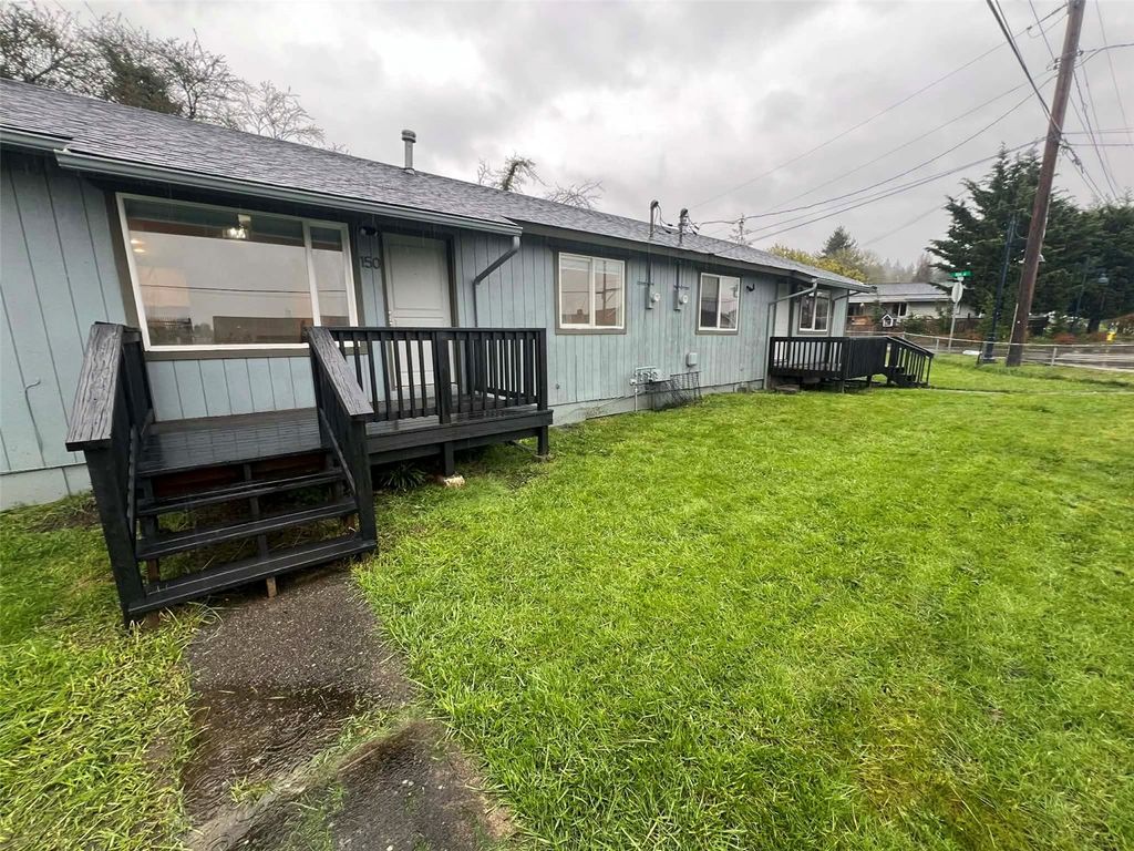Photo of 150 Lebo Boulevard, Bremerton, WA 98310 (MLS # 2502193)
