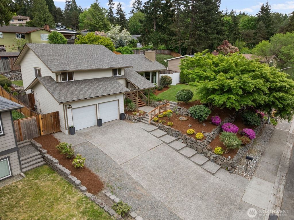 Photo of 2322 138th Avenue SE, Bellevue, WA 98005 (MLS # 2377665)