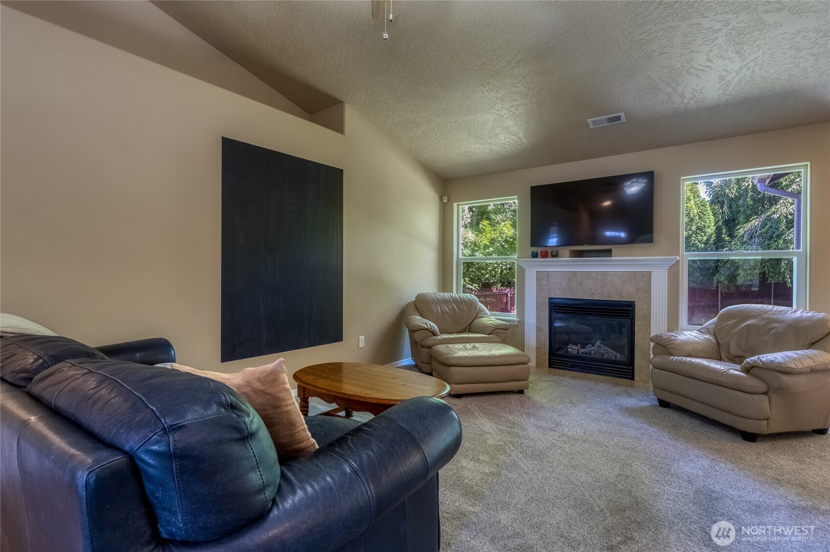952 Highland Road