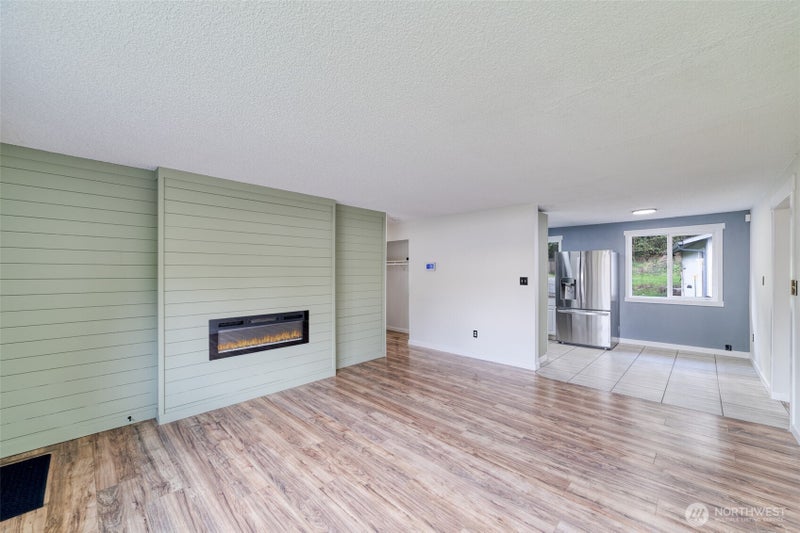 21502 106th Street E