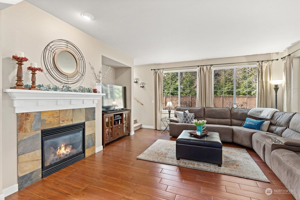 Photo of 21832 37th Drive SE, Bothell, WA 98021 (MLS # 2044542)