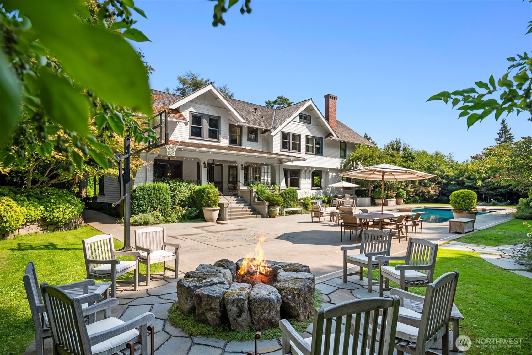 7735 Overlake Drive W