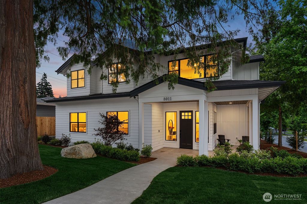 Photo of 8011 126th Avenue NE, Kirkland, WA 98033 (MLS # 2397983)