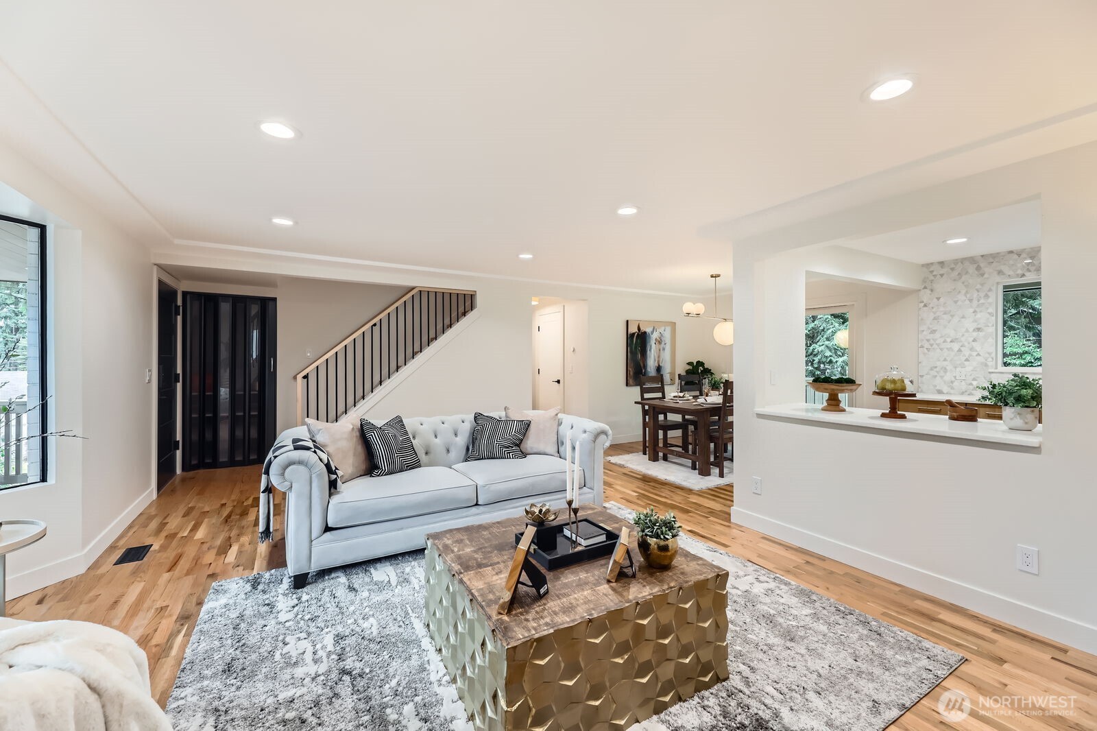 13623 NE 75th Street