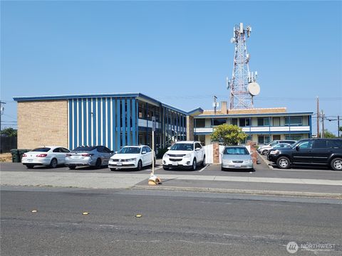 402 Laurel Street Port Angeles WA 98362