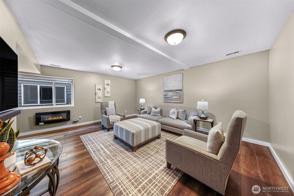 Photo of 17824 19th Avenue SE, Bothell, WA 98012 (MLS # 2446900)