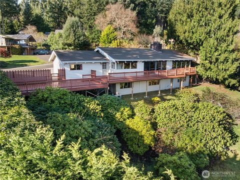 Photo of 22516 100th Place SW, Vashon, WA 98070 (MLS # 2470796)