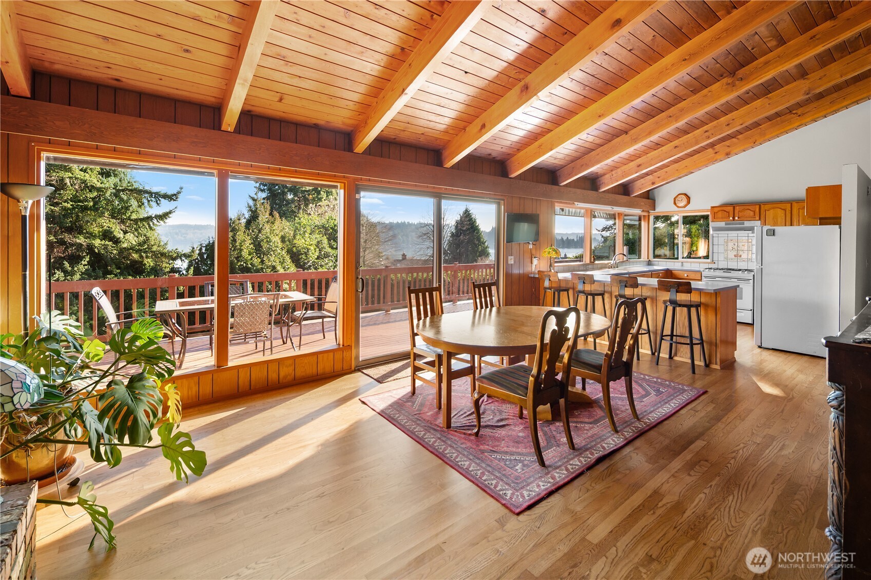 22516 100th Place SW