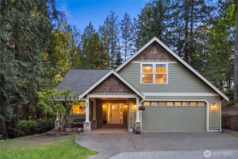 Photo of 981 E Lakeshore Dr DR, Allyn, WA 98524 (MLS # 2512630)